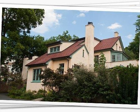 400 West High Inn שרלוטסוויל מראה חיצוני תמונה