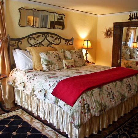400 West High Inn שרלוטסוויל מראה חיצוני תמונה