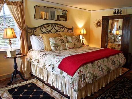 400 West High Inn שרלוטסוויל מראה חיצוני תמונה